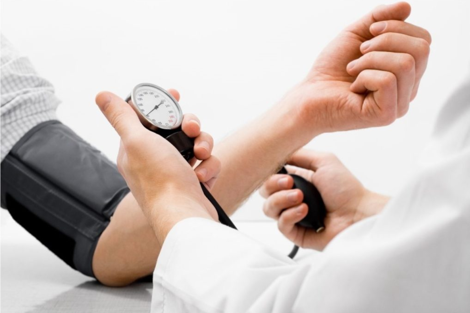 High Blood Pressure Symptoms You Should Never Ignore